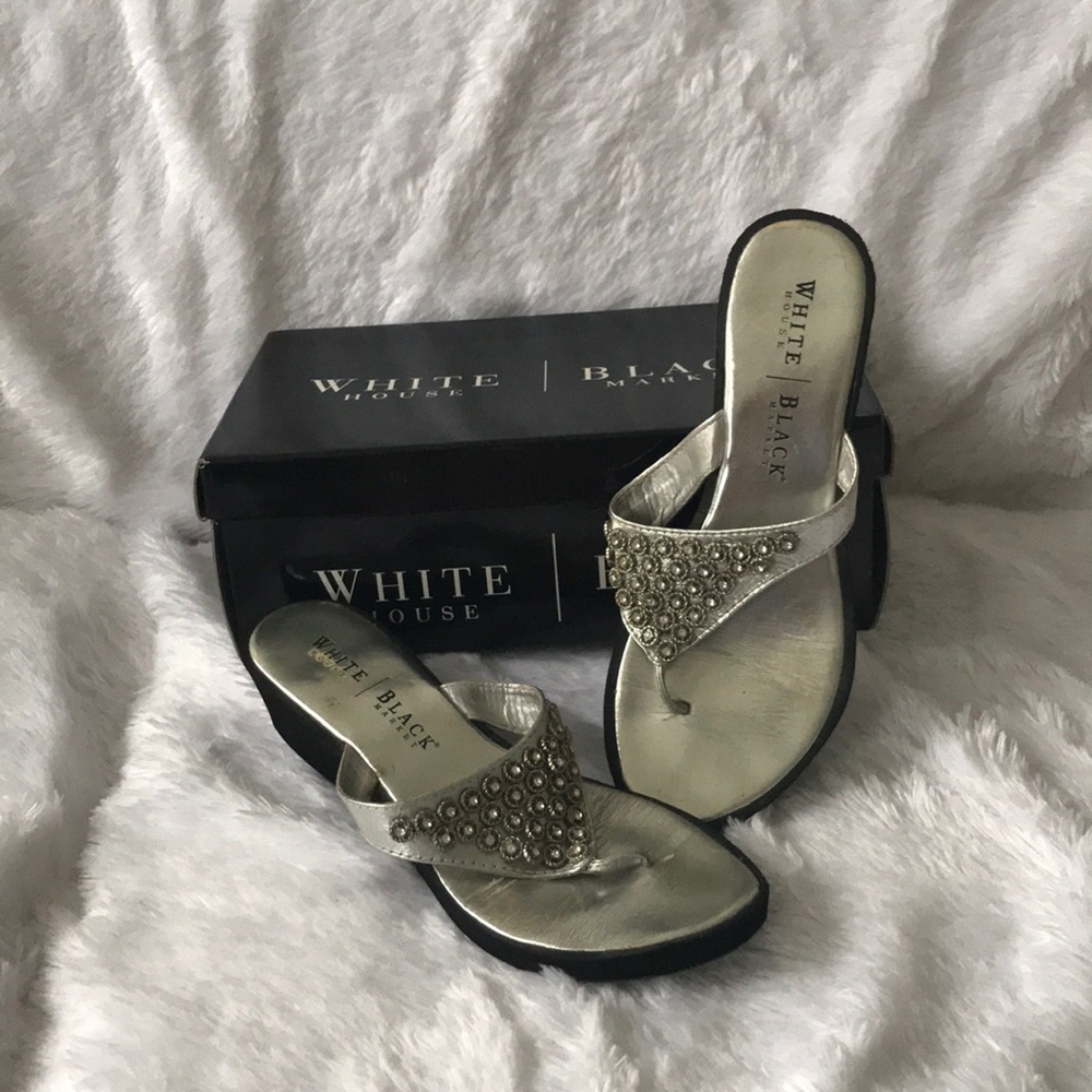 WHITE HOUSE BLACK MARKET ALICE SANDAL WEDGES